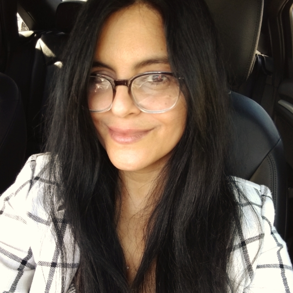 Meet your Posher, Luana